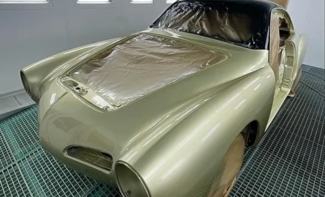Restauration de Prestige : La Karmann Ghia chez AFO Carrosserie, Auchy-lez-Orchies, AFO Carrosserie